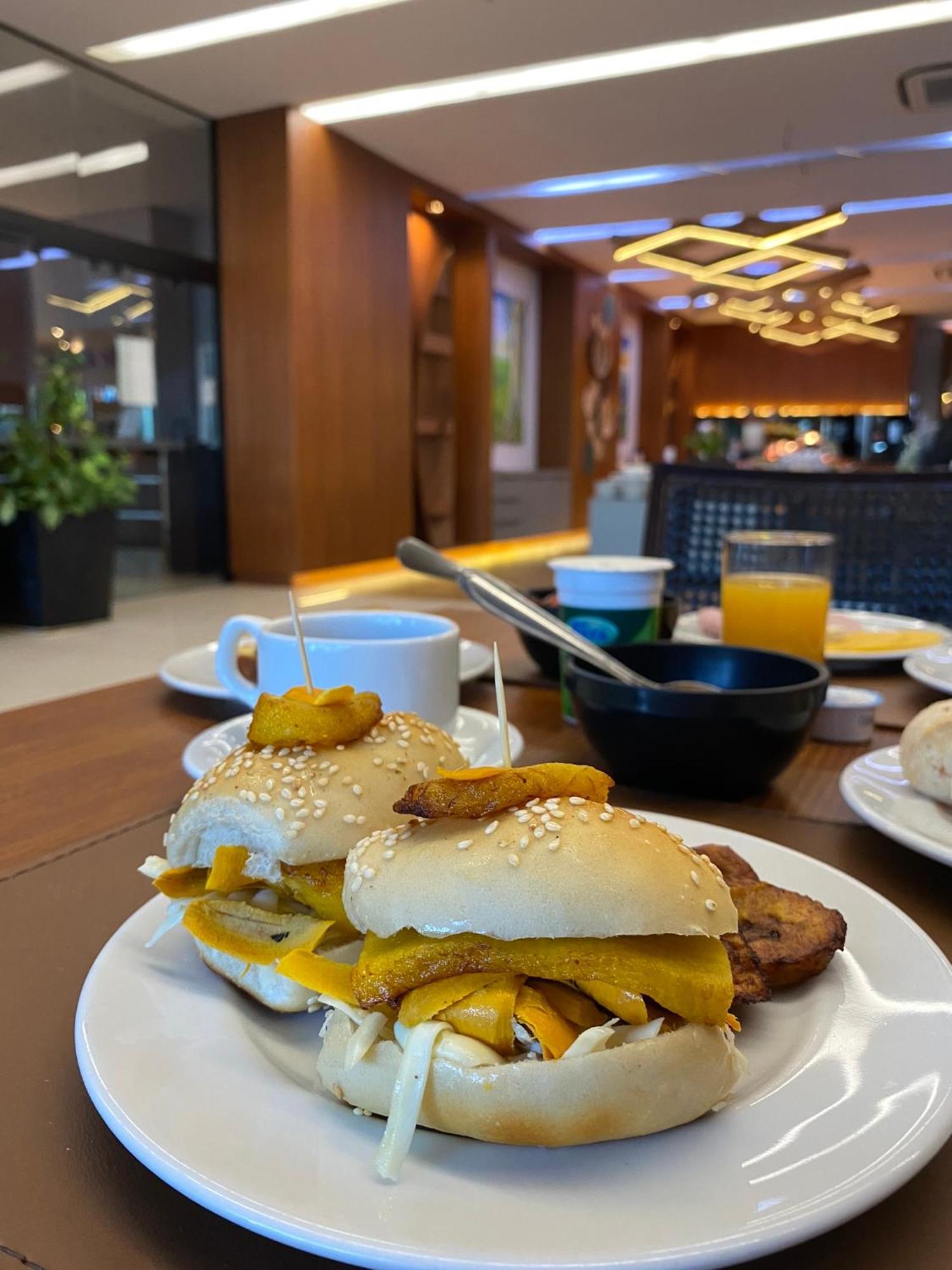 Quality Hotel Nin Ngoại thất bức ảnh
